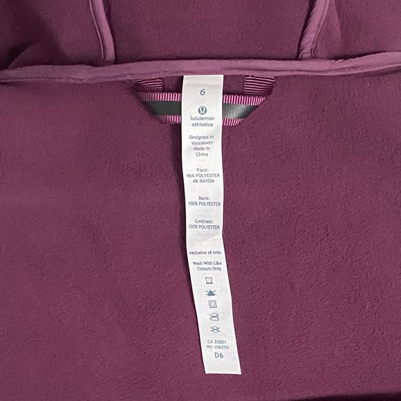 Lululemon City Softshell *Tweed
Plum Size 6 - Picture 15 of 16